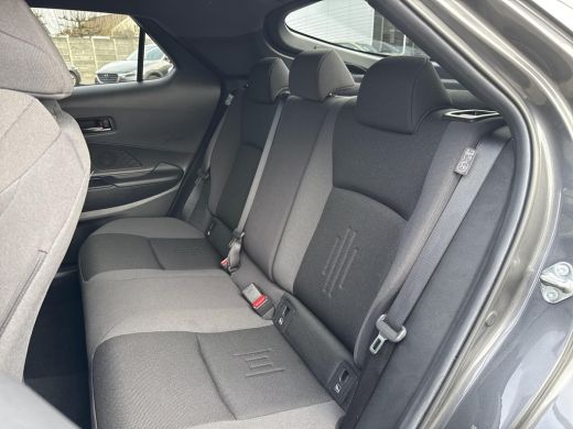 Toyota C-HR 1.8 Hybrid 140 First Edition | Navigatie | Apple CarPlay/Android auto | 360 graden camera ActivLease financial lease