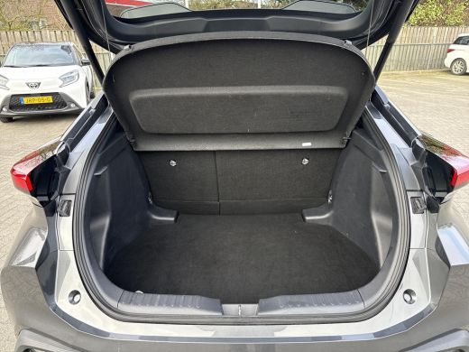 Toyota C-HR 1.8 Hybrid 140 First Edition | Navigatie | Apple CarPlay/Android auto | 360 graden camera ActivLease financial lease