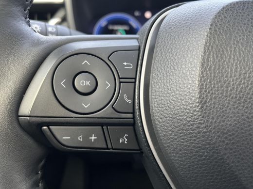 Toyota Corolla Cross Hybrid 200 Style | Navigatie | Apple CarPlay/Android auto | Panoramadak | Trekhaak | Achteruitrij... ActivLease financial lease