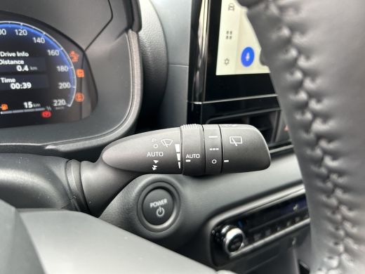 Toyota Yaris 1.5 Hybrid 130 Executive ActivLease financial lease