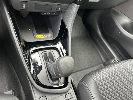 Toyota Yaris 1.5 Hybrid 130 Executive ActivLease financial lease