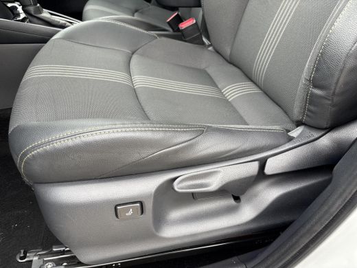 Toyota Yaris Cross 1.5 Hybrid Adventure AWD ActivLease financial lease