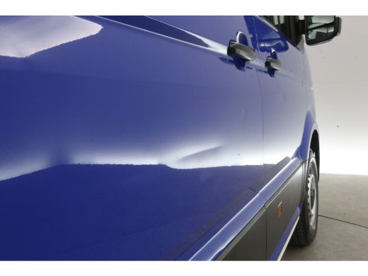 Volkswagen Crafter 2.0 TDI L3H3 | Laadklep | Airco | Camera | Cruise | Carplay | Parkeersensoren ActivLease financial lease