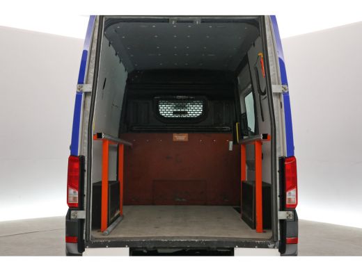 Volkswagen Crafter 2.0 TDI L3H3 | Laadklep | Airco | Camera | Cruise | Carplay | Parkeersensoren ActivLease financial lease
