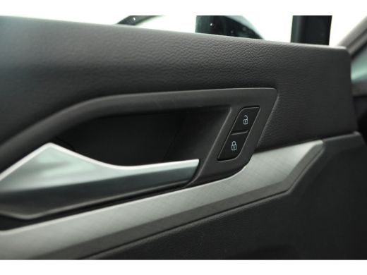 Volkswagen Golf Variant 1.0 TSI Life Apple carplay, navigatie, Climate, ActivLease financial lease