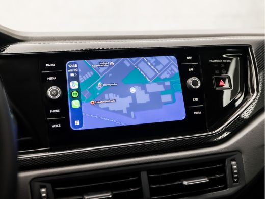 Volkswagen Polo 1.0 TSI Life Sport (VIRTUAL COCKPIT, APPLE CARPLAY, GROOT NAVI, CLIMATE, STOELVERWARMING, CAMERA,... ActivLease financial lease