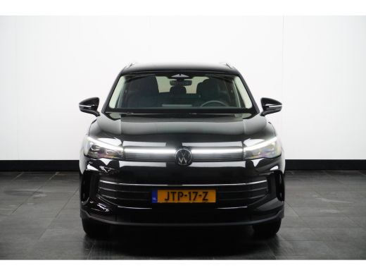 Volkswagen Tiguan 1.5 eTSI 150PK DSG-7 Life Edition | TREKHAAK | CAMERA | STANDKACHEL | STUUR + STOELVERW. | APP CO... ActivLease financial lease