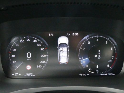 Volvo  V60 2.0 B3 Momentum Advantage | TREKHAAK | STOEL+STUUR+VOORRUITVERWARMING | LEDER | ADAPTIVE CRUISE |... ActivLease financial lease