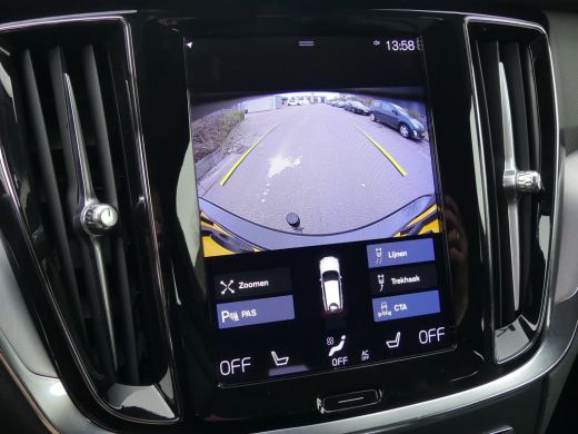 Volvo  V60 2.0 B3 Momentum Advantage | TREKHAAK | STOEL+STUUR+VOORRUITVERWARMING | LEDER | ADAPTIVE CRUISE |... ActivLease financial lease