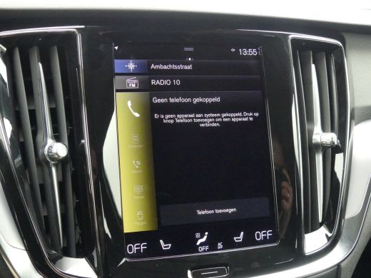 Volvo  V60 2.0 B3 Momentum Advantage | TREKHAAK | STOEL+STUUR+VOORRUITVERWARMING | LEDER | ADAPTIVE CRUISE |... ActivLease financial lease