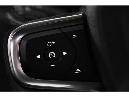 Volvo  XC40 1.5 T5 Recharge *1ste Eigenaar*Navigatie*Parkassist*Trekhaak* ActivLease financial lease