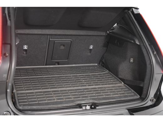 Volvo  XC40 1.5 T5 Recharge *1ste Eigenaar*Navigatie*Parkassist*Trekhaak* ActivLease financial lease