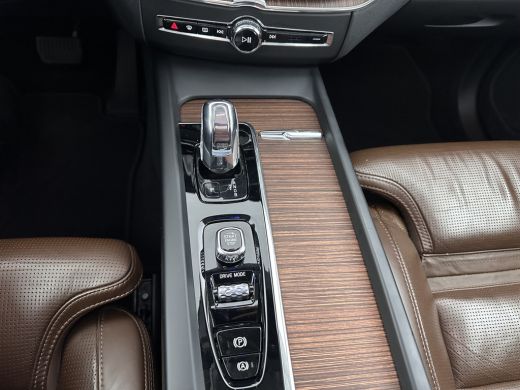 Volvo  XC60 2.0 T8 Twin Engine AWD Inscription ( Plug-in ) *PANO | LEATHER | FULL-LED | BOWERS&WILKINS | MEMO... ActivLease financial lease