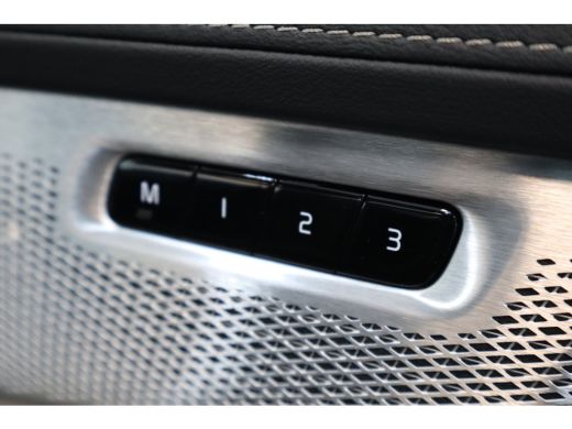 Volvo  XC90 T8 455PK Ultra Black Edition Executive | HEICO! | Trekhaak |  Luchtvering | Panormadak | 22'' | 3... ActivLease financial lease