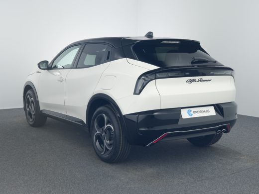 Alfa Romeo Junior Ibrida Sport Speciale Automaat ActivLease financial lease