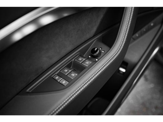 Audi Q8 Sportback e-tron 55 quattro S Edition Competition 115 kWh Audi Exclusive lak ActivLease financial lease