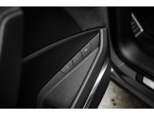 Audi Q8 Sportback e-tron 55 quattro S Edition Competition 115 kWh Audi Exclusive lak ActivLease financial lease