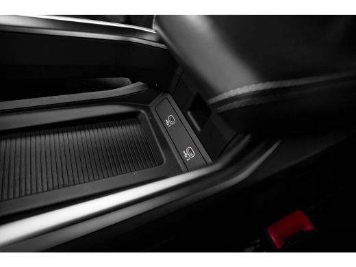 Audi Q8 Sportback e-tron 55 quattro S Edition Competition 115 kWh Audi Exclusive lak ActivLease financial lease