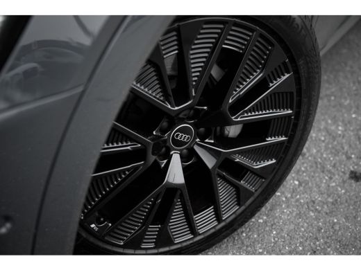 Audi Q8 Sportback e-tron 55 quattro S Edition Competition 115 kWh Audi Exclusive lak ActivLease financial lease