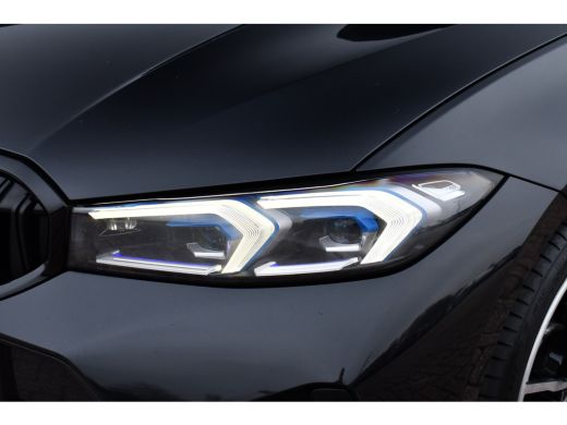 BMW 3 Serie Touring 330e M-Sport Pano ACC Trekh H/K HUD 19inch Stuurverw ActivLease financial lease