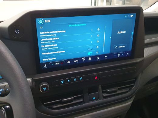 Ford E-Transit Custom 320 L1H1 65 kWh 2300kg Trekgewicht | Camera | 3-Zits | | Achteruitrijcamera | Apple Carplay/Andro... ActivLease financial lease