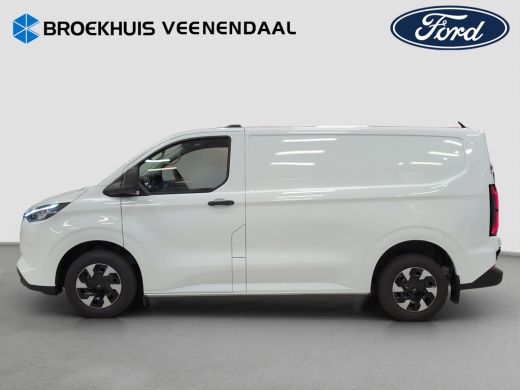 Ford E-Transit Custom 320 L1H1 65 kWh 2300kg Trekgewicht | Camera | 3-Zits | | Achteruitrijcamera | Apple Carplay/Andro... ActivLease financial lease