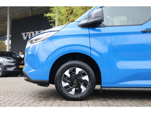 Ford E-Transit Custom E 340 L2H1 Trend RWD | Cruisecontrolsysteem (Cruisecontrol) | Met navigatiesysteem | Parkeerpiloo... ActivLease financial lease