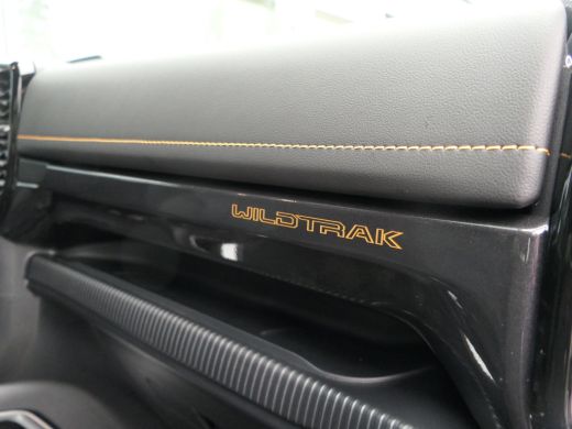 Ford Ranger 2.3 Double Cab PHEV Wildtrak | Power Rolltertop | Camera | Trekhaak | Leder | LED | DAB ActivLease financial lease