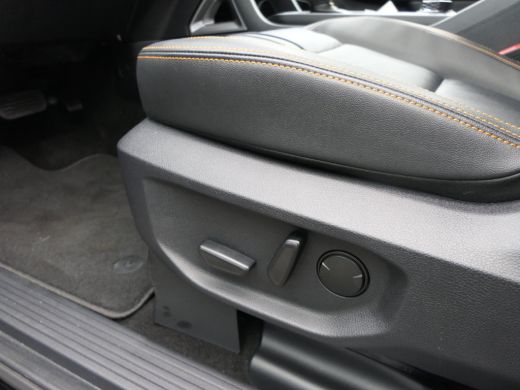 Ford Ranger 2.3 Double Cab PHEV Wildtrak | Power Rolltertop | Camera | Trekhaak | Leder | LED | DAB ActivLease financial lease