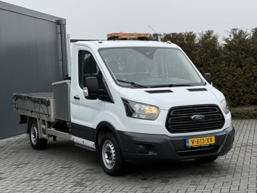 Ford Transit 2.0 TDCI EURO 6 / PICK UP / HIAB KRAAN T-CLX 013 / 2.7 TONS TREKHAAK / 34.988 KM! / 1e EIG. / 3-Z... ActivLease financial lease