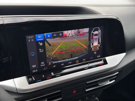 Ford Transit Connect 1.5 EcoB PHEV L2 Limited | AGR Leder | Trekhaak | Winterpack | Camera | Achteruitrijcamera | Appl... ActivLease financial lease