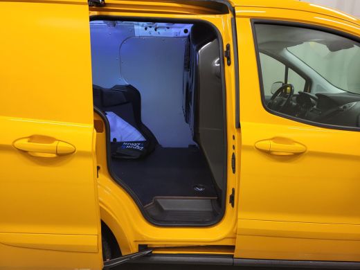 Ford Transit Courier 1.5TDCI 100pk Euro 6! ActivLease financial lease