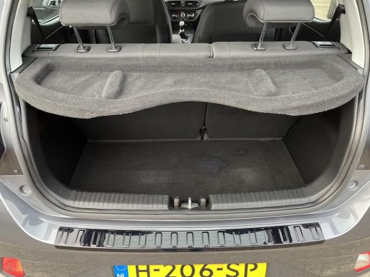 Hyundai i10 1.0 Comfort | Apple Carplay - Android Auto | All-season banden | Rijklaarprijs! ActivLease financial lease