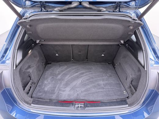 Mercedes-Benz B-Klasse 250e AMG // Distronic // 360 Camera // Memory // Burmester // Headup // Keyless // MultiBeam LED ... ActivLease financial lease