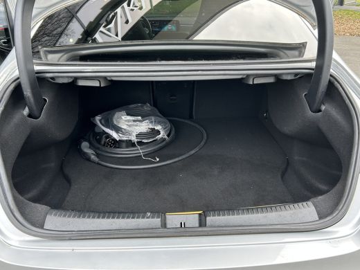 Mercedes-Benz CLA 250e AMG // Panoramadak // Nightpakket // Sfeerverlichting // Carplay // Camera // Keyless // Mul... ActivLease financial lease