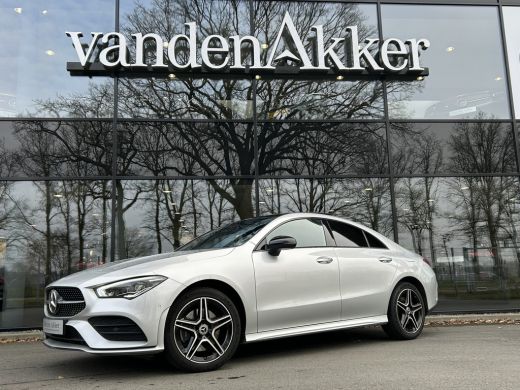 Mercedes-Benz CLA 250e AMG // Panoramadak // Nightpakket // Sfeerverlichting // Carplay // Camera // Keyless // Mul... ActivLease financial lease