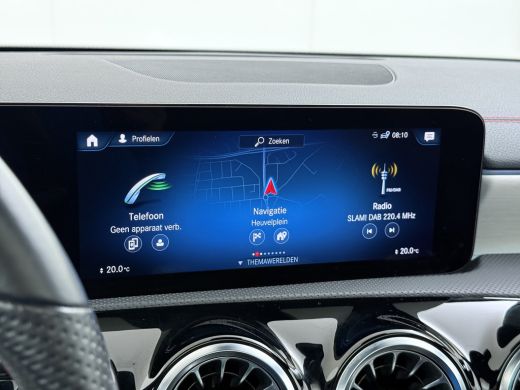 Mercedes-Benz CLA 250e AMG // Panoramadak // Nightpakket // Sfeerverlichting // Carplay // Camera // Keyless // Mul... ActivLease financial lease