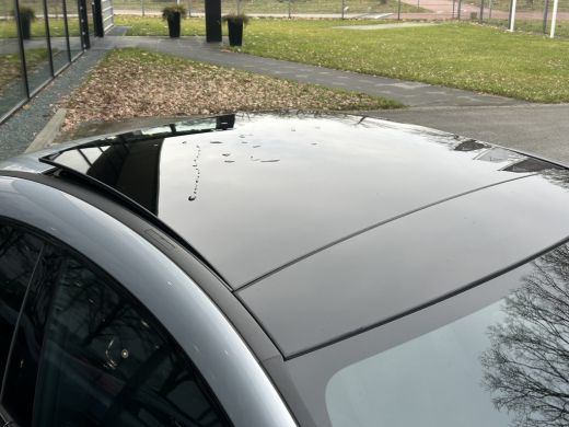 Mercedes-Benz CLA 250e AMG // Panoramadak // Nightpakket // Sfeerverlichting // Carplay // Camera // Keyless // Mul... ActivLease financial lease