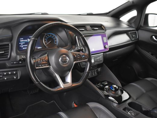 Nissan Leaf e+ Tekna 62 kWh 217pk | 360&deg; camera | Dodehoek detectie | Stoelverwarming | Cruise control adapti... ActivLease financial lease