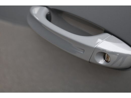 Peugeot 308 SW 1.2 Hybrid 136 e-DCS6 GT | Automaat | Navigatie | Camera | Panorama/schuifdak | 18" Inch licht... ActivLease financial lease