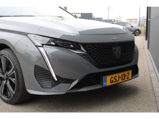 Peugeot 308 SW 1.2 Hybrid 136 e-DCS6 GT | Automaat | Navigatie | Camera | Panorama/schuifdak | 18" Inch licht... ActivLease financial lease