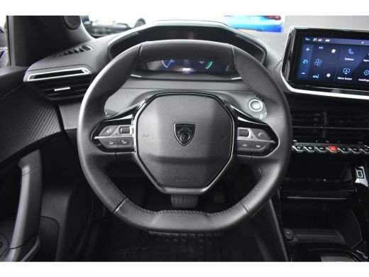 Peugeot e-2008 EV Allure 50 kWh 3 Fase | Navigatie | Parkeersensoren v/a | Climate Control | Half-Leder | Full-L... ActivLease financial lease