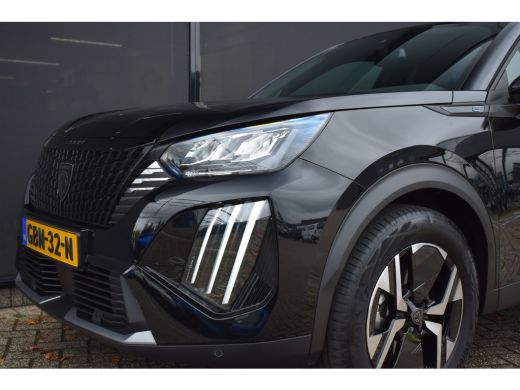 Peugeot e-2008 EV Allure 50 kWh 3 Fase | Navigatie | Parkeersensoren v/a | Climate Control | Half-Leder | Full-L... ActivLease financial lease