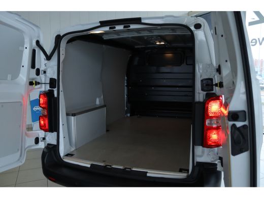 Peugeot Expert 2.0 BlueHDi 180 S&S L2 | Cruise Control | Camera | Betimmering | Stoel+Stuurverwarming | Carplay ... ActivLease financial lease