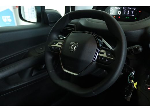 Peugeot Partner 1.5 BlueHDi 100 S&S L2 | Cruise COntrol | Sensoren | Carplay | Airco | Navi | Betimmering | 3-Zits ActivLease financial lease