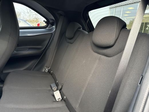 Toyota Aygo 1.0 VVT-i MT Pulse | Apple CarPlay/Android auto | Achteruitrijcamera | Stoelverwarming ActivLease financial lease