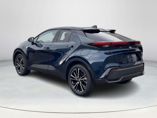 Toyota C-HR 2.0 Plug-in Hybrid 220 Executive ActivLease financial lease