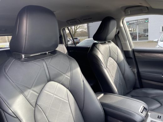 Toyota Highlander 2.5 AWD Hybrid Premium 7zits ActivLease financial lease