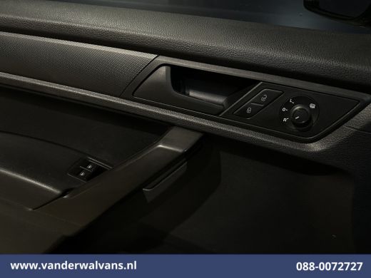 Volkswagen Caddy 2.0 TDI 102pk L2H1 Euro6 Airco | 1500kg Trekhaak | Navigatie | LED | Apple Carplay Android Auto, ... ActivLease financial lease