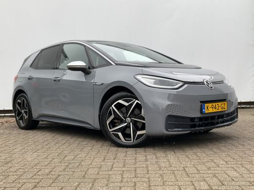 Volkswagen ID.3 First Plus 58 kWh Carplay Adap.Cruise Camera Stoel/Stuurverw Keyless Led NL-Auto! ActivLease financial lease